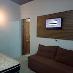 Casa De Praia Com Churrasqueira 100